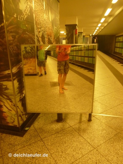 Mit der U-Bahn zum Hafenfest